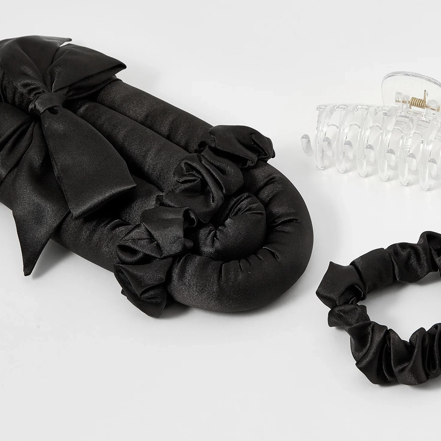 Мягкие бигуди "Комплект jillas classic elegant черный" по цене 1&nbsp;590 ₽ для волос От лопаток до пояса