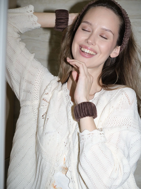 Набор повязок для умывания jillas из велюра, коричневый, 4,5 см - аксессуар для локонов по цене 1&nbsp;290 ₽, материал Синтетическая ткань