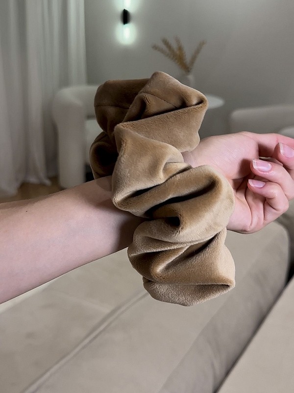 Резинка для волос jillas из велюра, L, светло-коричневый