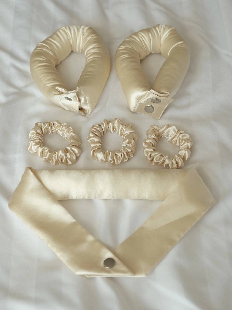 Мягкие бигуди "Комплект jillas compact 300/34 молочный" по цене 2&nbsp;590 ₽ для волос От лопаток до пояса