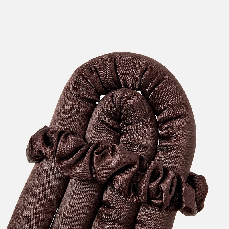 Мягкие бигуди из лебяжего пуха "Комплект jillas mini коричневый" по цене ₽1,390, размеры 235х85х40, для волос От плеч до пояса