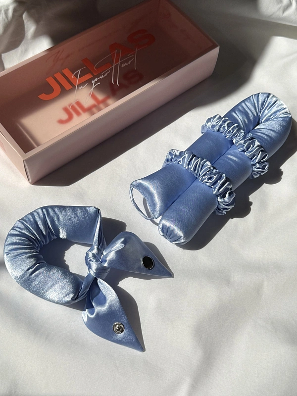 Мягкие бигуди из лебяжего пуха "Комплект jillas unicorn (34/420), голубой" по цене 1&nbsp;990 ₽, размеры 255х105х50, для волос От лопаток до пояса