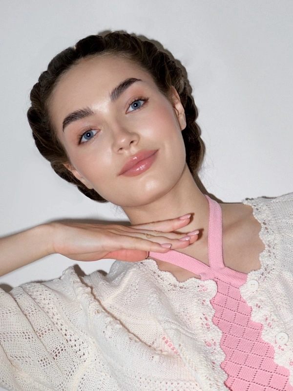 Мягкие бигуди из лебяжего пуха "Комплект jillas slim compact 2.0, золотистый" по цене ₽1,890, размеры 205х85х25, для волос От каре до пояса