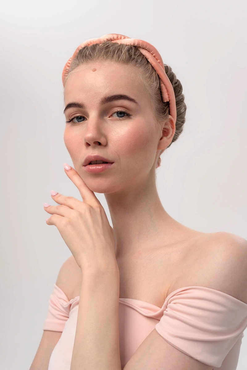 Мягкие бигуди "Комплект jillas slim персиковый" по цене 1 290 ₽ для волос От каре до пояса