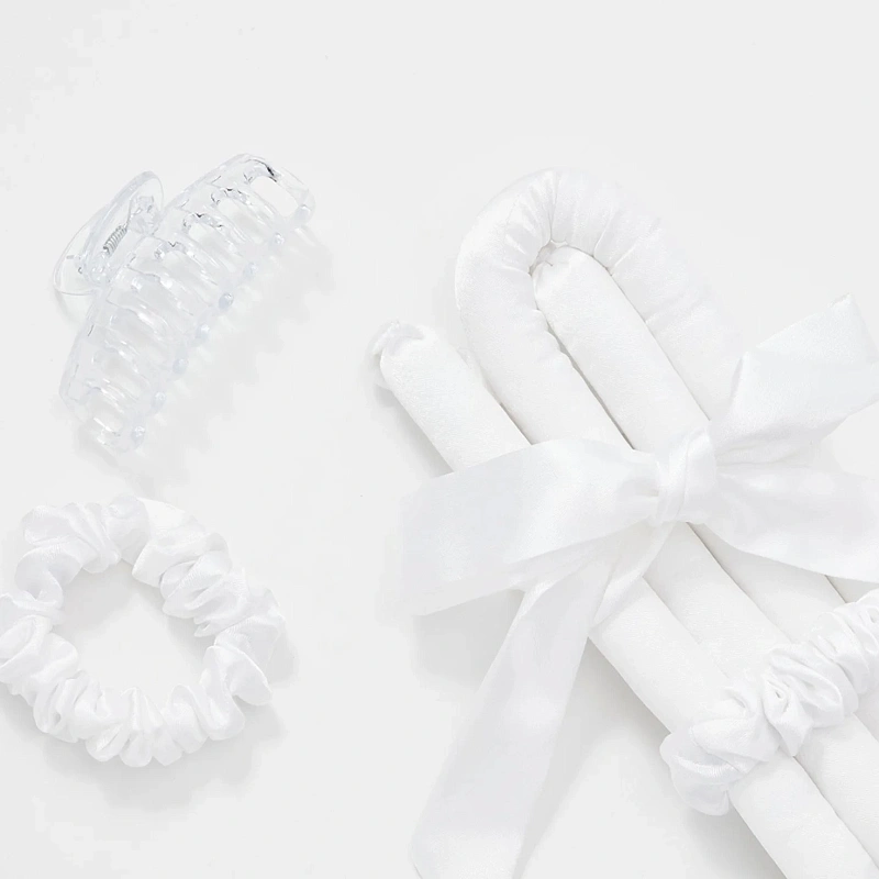 Мягкие бигуди из лебяжего пуха "Комплект jillas mini elegant белый" по цене 1&nbsp;590 ₽, размеры 235х85х40, для волос От плеч до пояса