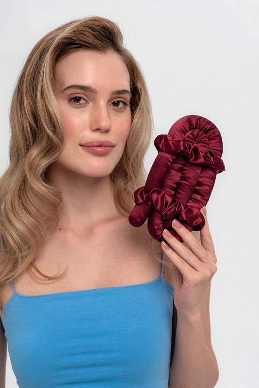 Мягкие бигуди из лебяжего пуха "Комплект jillas classic бордовый" по цене 1&nbsp;390 ₽, размеры 255х105х50, для волос От лопаток до пояса