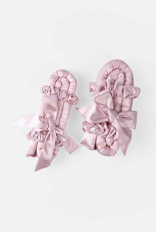 Мягкие бигуди из лебяжего пуха "Комплект jillas mini elegant с мягким наполнителем, светло-розовый" по цене ₽1,890, размеры 235х85х40, для волос От плеч до пояса