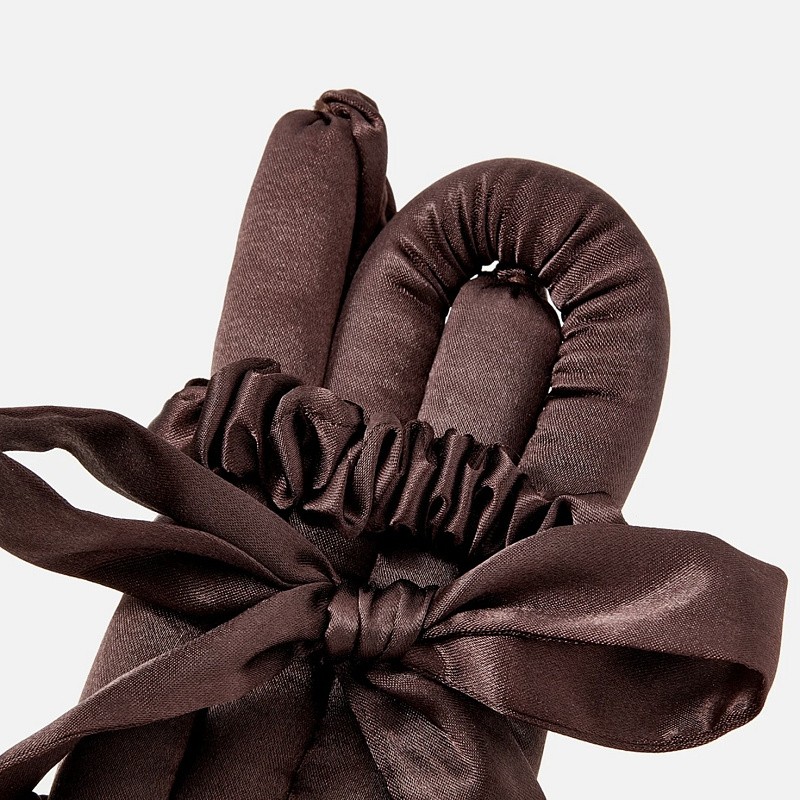 Мягкие бигуди из лебяжего пуха "Комплект jillas mini elegant коричневый" по цене 1&nbsp;590 ₽, размеры 235х85х40, для волос От плеч до пояса