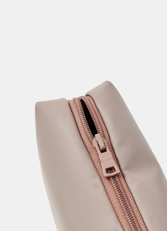 Косметичка jillas из искусственной кожи, S, серый по цене 1&nbsp;690 ₽, размеры 300х200х30