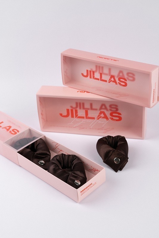 Мягкие бигуди из лебяжего пуха "Комплект jillas compact 190/26, коричневый" по цене 2&nbsp;190 ₽, размеры 255х105х50, для волос От лопаток до пояса