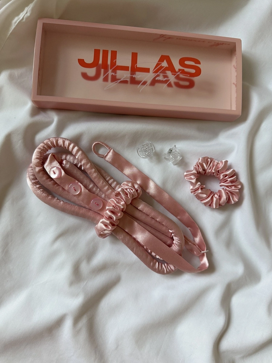 Мягкие бигуди "Комплект jillas slim elegant с пуговицами, светло-розовый" по цене 1 490 ₽ для волос От каре до пояса