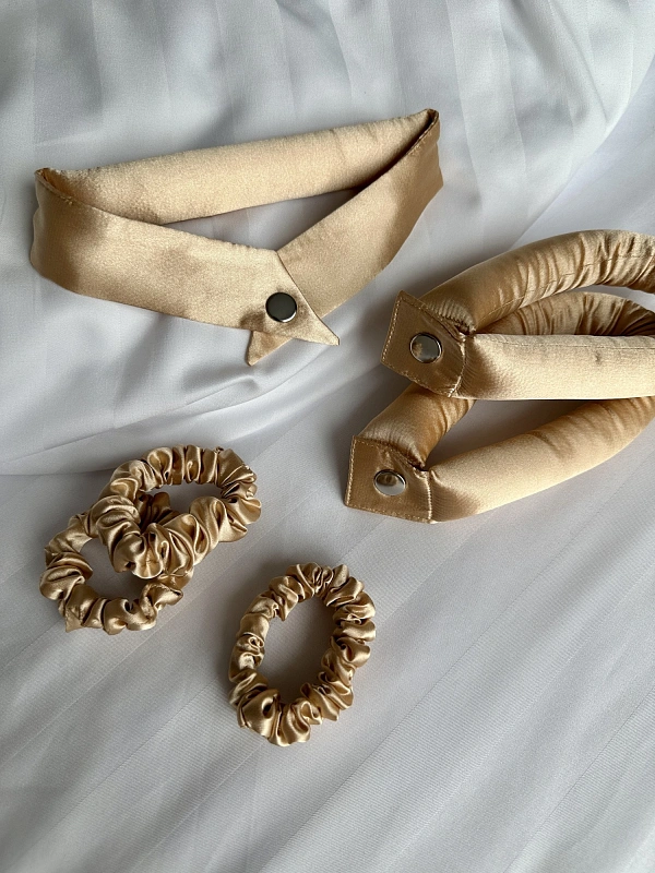 Мягкие бигуди из лебяжего пуха "Комплект jillas classic compact 2.0, золотистый" по цене 2&nbsp;290 ₽, размеры 255х105х50, для волос От лопаток до пояса