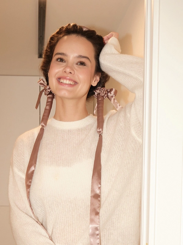 Мягкие бигуди из лебяжего пуха "Набор jillas for sleep, капучино" по цене 2&nbsp;990 ₽, размеры 215х175х75, для волос От плеч до пояса