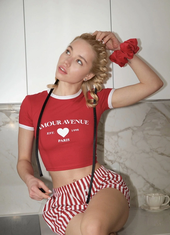 Мягкие бигуди из лебяжего пуха "Комплект jillas slim lite черный" по цене 690 ₽, размеры 200х150х25, для волос От каре до пояса