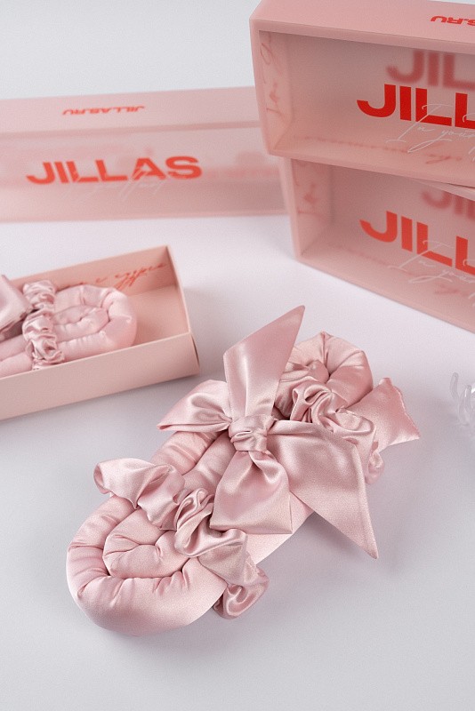 Мягкие бигуди из лебяжего пуха "Комплект jillas classic elegant с мягким наполнителем, светло-розовый" по цене ₽1,990, размеры 255х105х50, для волос От лопаток до пояса