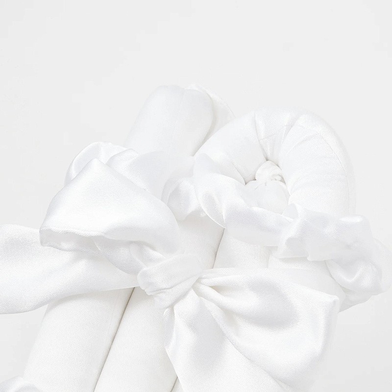 Мягкие бигуди из лебяжего пуха "Комплект jillas classic elegant белый" по цене 1&nbsp;590 ₽, размеры 255х105х50, для волос От лопаток до пояса