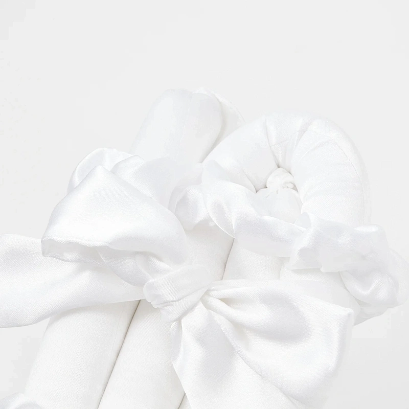 Мягкие бигуди из лебяжего пуха "Комплект jillas classic elegant белый" по цене 1&nbsp;590 ₽, размеры 255х105х50, для волос От лопаток до пояса