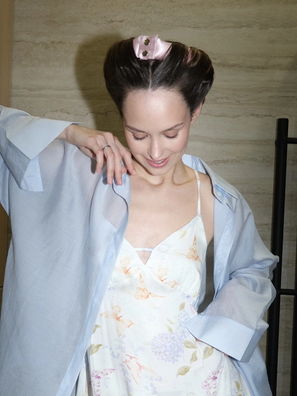 Мягкие бигуди из лебяжего пуха "Комплект jillas compact 300/34 светло-розовый" по цене 2&nbsp;590 ₽, размеры 215х175х75, для волос От лопаток до пояса