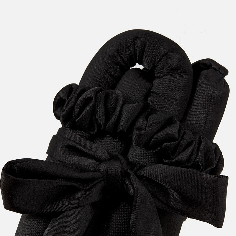 Мягкие бигуди из лебяжего пуха "Комплект jillas mini elegant черный" по цене ₽1,590, размеры 235х85х40, для волос От плеч до пояса