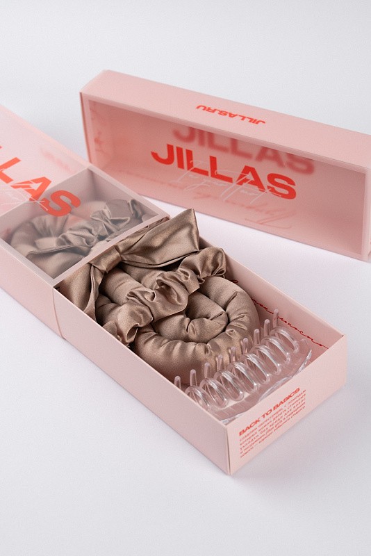 Мягкие бигуди из лебяжего пуха "Комплект jillas classic elegant с мягким наполнителем, капучино" по цене ₽1,990, размеры 255х105х50, для волос От лопаток до пояса