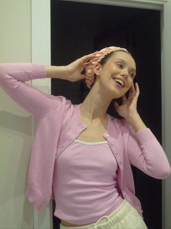 Повязка для фиксации бигуди jillas, персиковый - аксессуар для локонов по цене 990 ₽, материал Синтетическая ткань