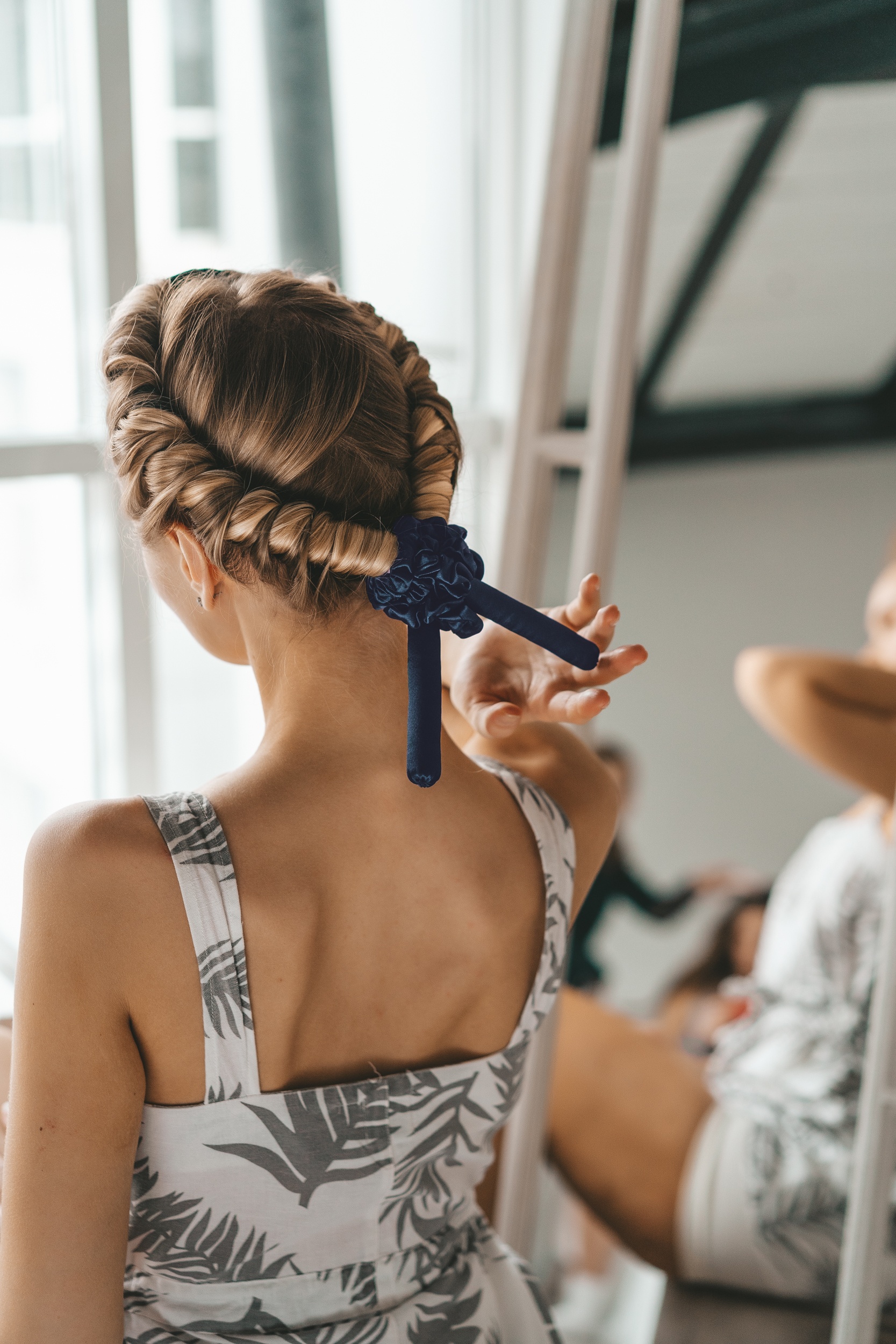 Как сделать красивые локоны: укладка с мультистайлером для любых волос